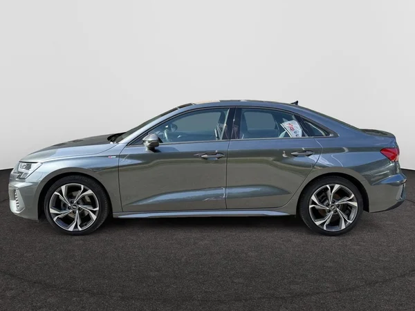 AUDI A3 Sedan Dsl (2022) — foto 9 van 16