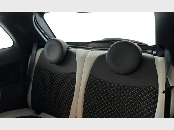 FIAT 500 (2019) — foto 3 van 20