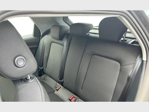 Audi A1 allstreet (2025) — foto 2 van 29