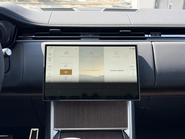 Land Rover Range Rover (2026) — foto 13 van 30