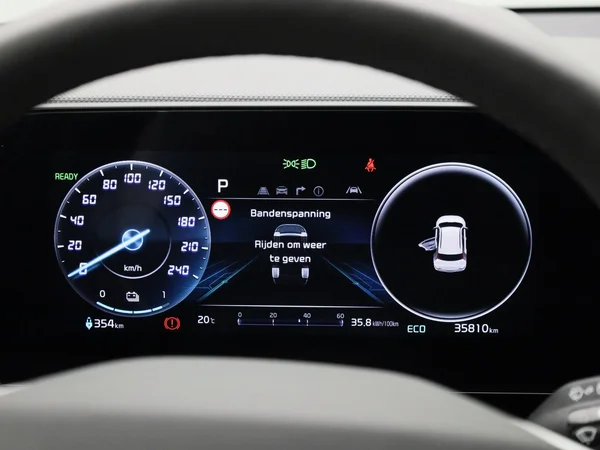 Kia Niro (2024) — foto 46 van 47