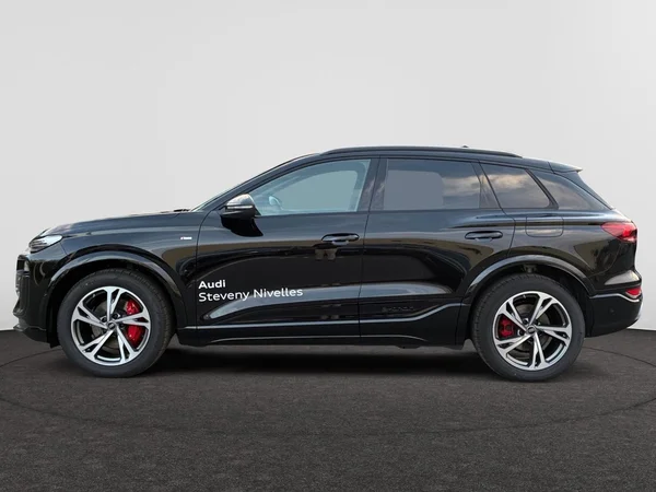 AUDI Q6 e-tron (2026) — foto 7 van 16
