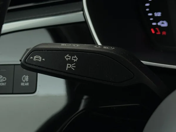 AUDI Q3 (2021) — foto 15 van 34