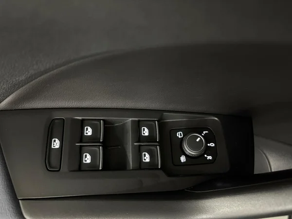 VOLKSWAGEN T-Cross (2024) — foto 7 van 15