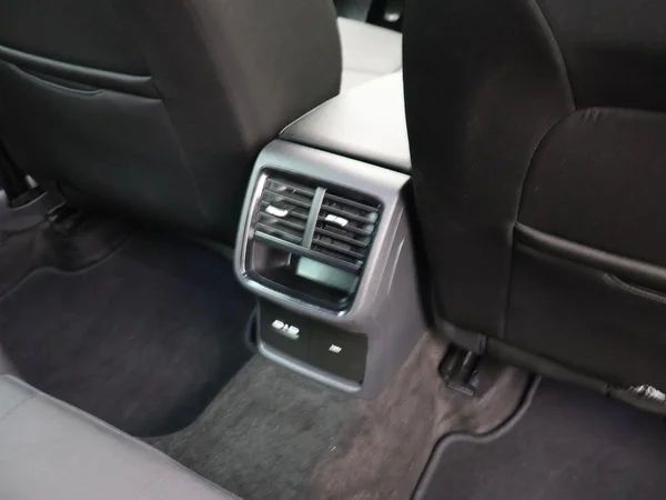 SKODA Octavia Combi (2022) — foto 7 van 29