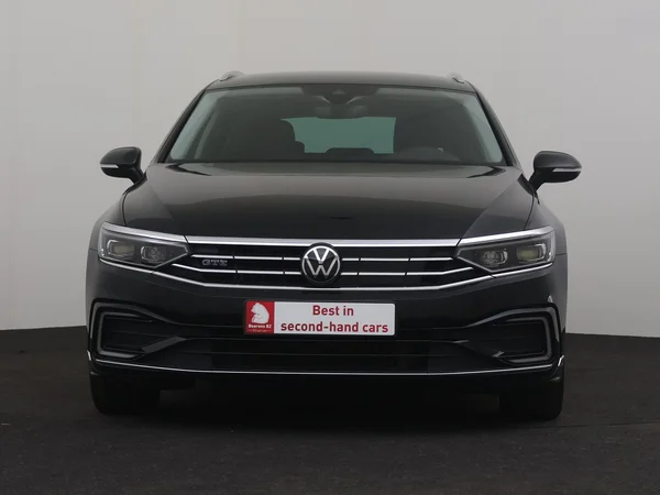 VOLKSWAGEN Passat Variant (2022) — foto 31 van 33