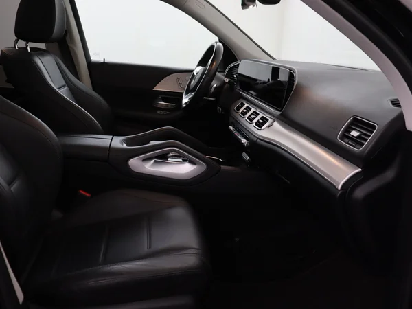 MERCEDES GLE 350 (2021) — foto 3 van 33