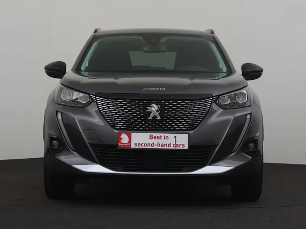 PEUGEOT 2008 (2022) — foto 25 van 27