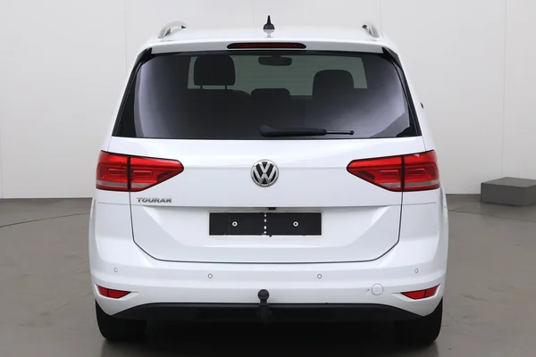 Volkswagen Touran (2019) — foto 15 van 20