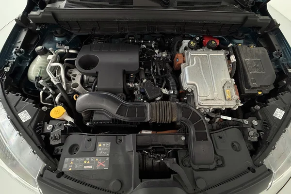 Renault Arkana E-TECH (HEV) (2022) — foto 9 van 36