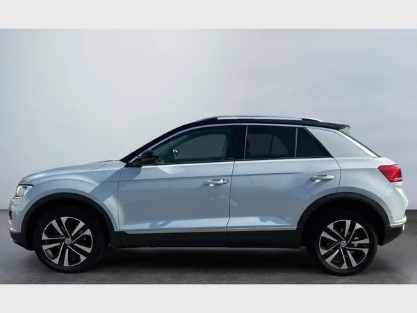 Volkswagen T-Roc (2019) — foto 20 van 26