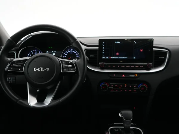 Kia cee'd (2024) — foto 20 van 22
