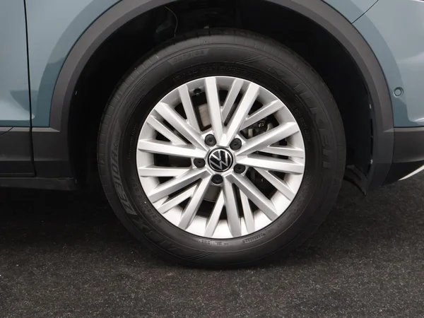 VOLKSWAGEN T-Roc (2023) — foto 23 van 27