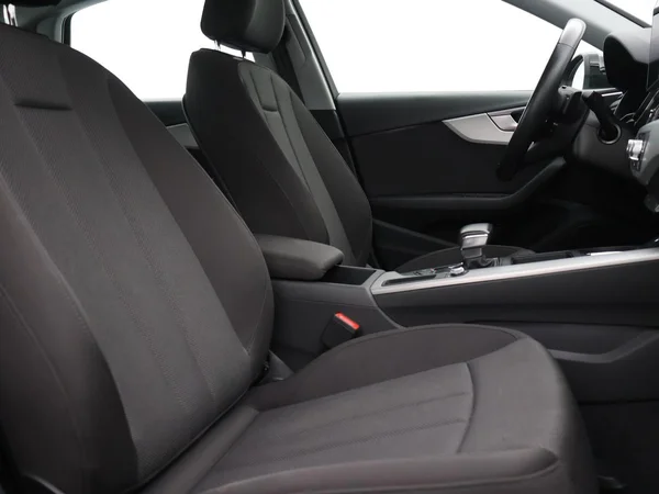AUDI A4 (2022) — foto 28 van 28