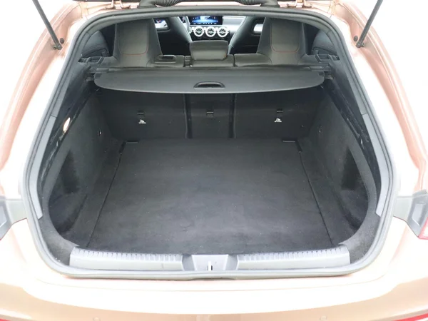 Mercedes-Benz CLA (2022) — foto 13 van 26