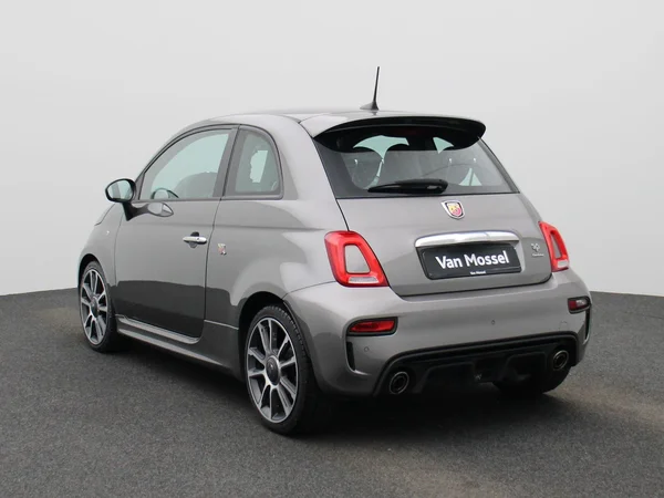 Fiat 500 (2022) — foto 12 van 44