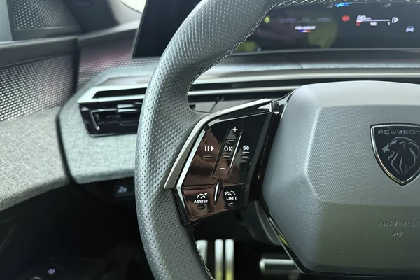 Peugeot 5008 (2025) — foto 6 van 19