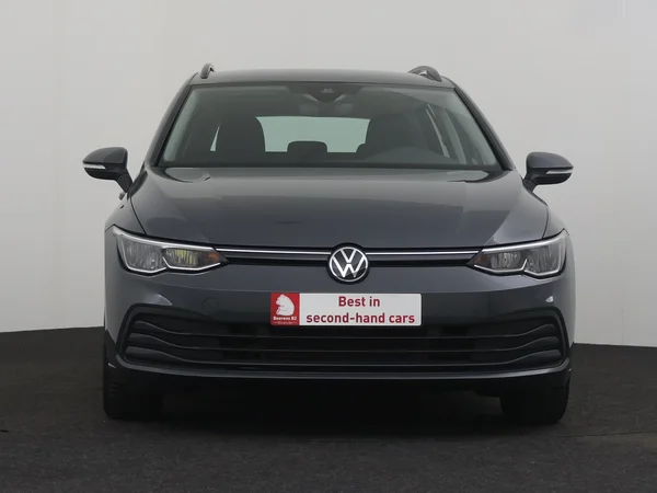 VOLKSWAGEN Golf Variant (2024) — foto 28 van 30