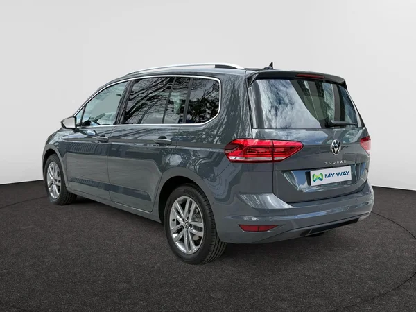 VOLKSWAGEN Touran (2025) — foto 18 van 24