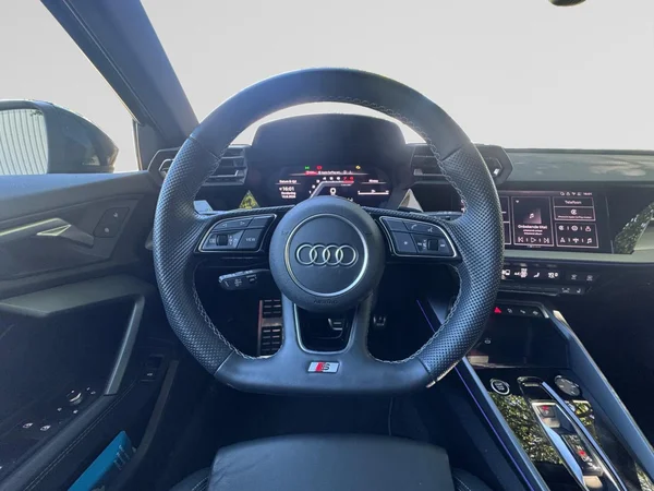 AUDI A3 Allstreet (2025) — foto 18 van 21
