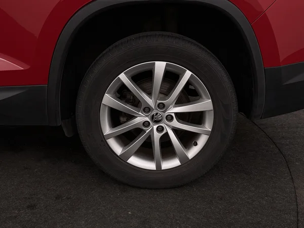SKODA Kodiaq (2019) — foto 7 van 28