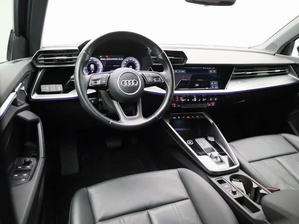 Audi A3 (2021) — foto 35 van 38