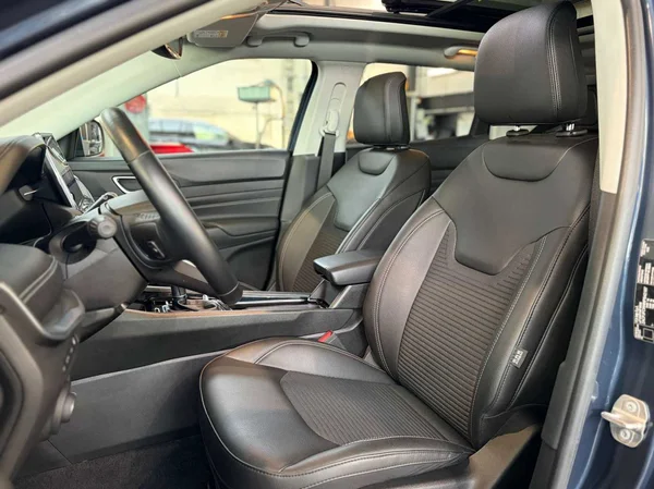 Jeep Compass (2022) — foto 20 van 21