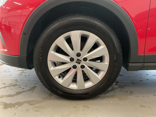 SEAT Arona (2023) — foto 14 van 22