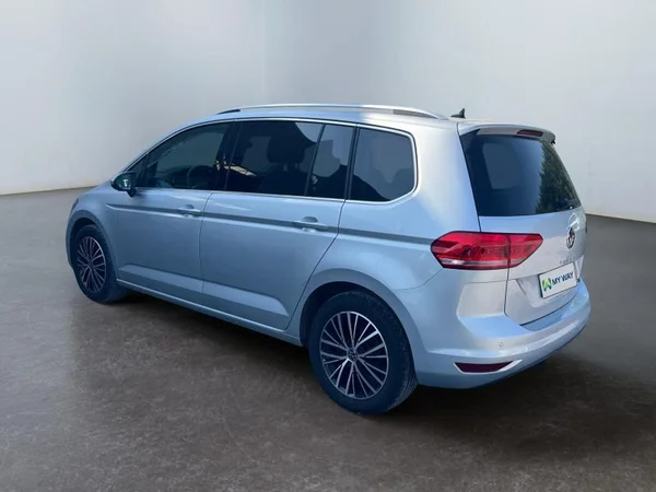 VOLKSWAGEN Touran Dsl (2024) — foto 24 van 26