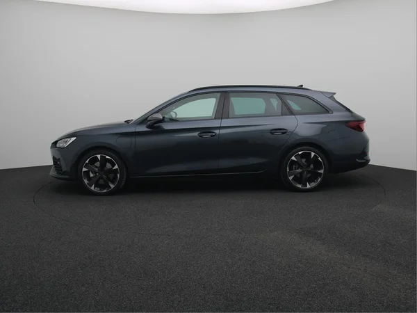 CUPRA Leon ST e-Hybrid (PHEV) (2025) — foto 6 van 14