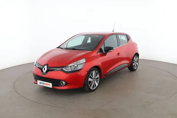 Renault Clio ccc382b3-a3b9-4de6-b9b1-560879e76353