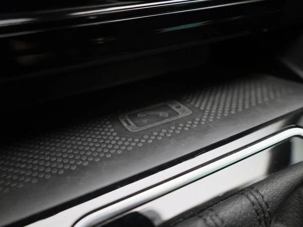Volkswagen Passat (2022) — foto 19 van 48