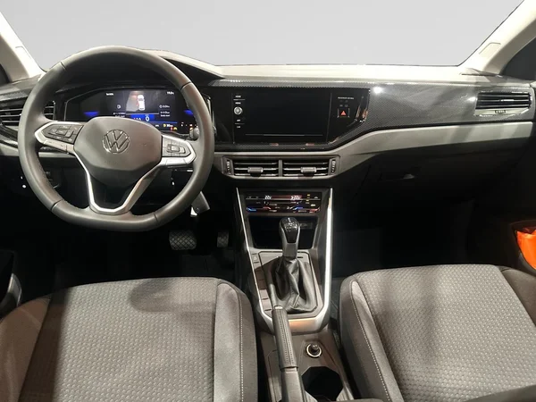VOLKSWAGEN Polo (2026) — foto 2 van 22