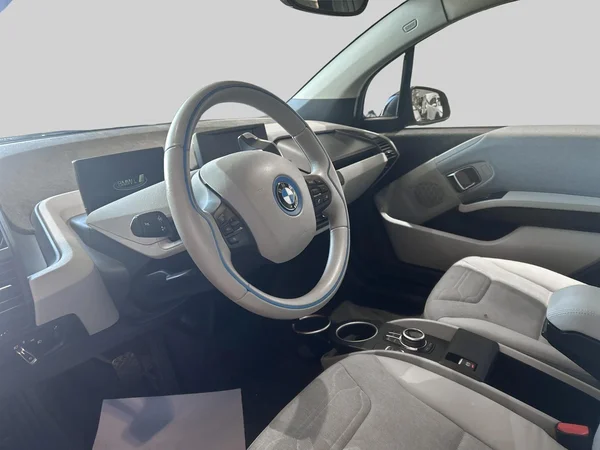BMW i3 (2018) — foto 2 van 21