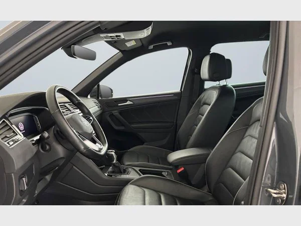 Volkswagen Tiguan (2021) — foto 35 van 35