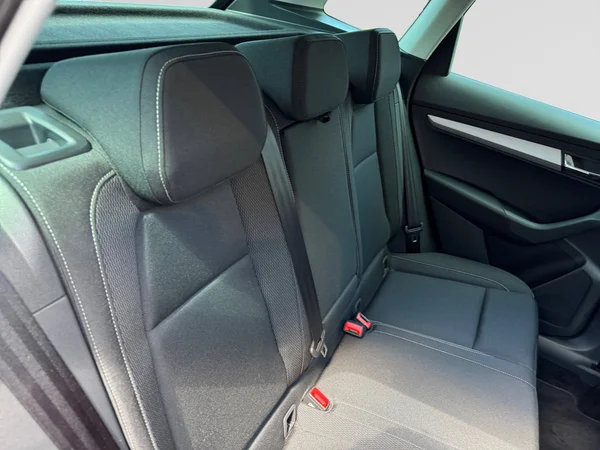 SKODA Karoq (2025) — foto 5 van 20