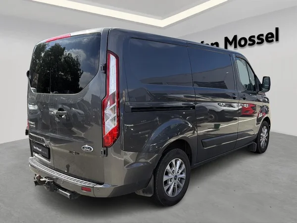Ford Transit Custom (2023) — foto 12 van 17