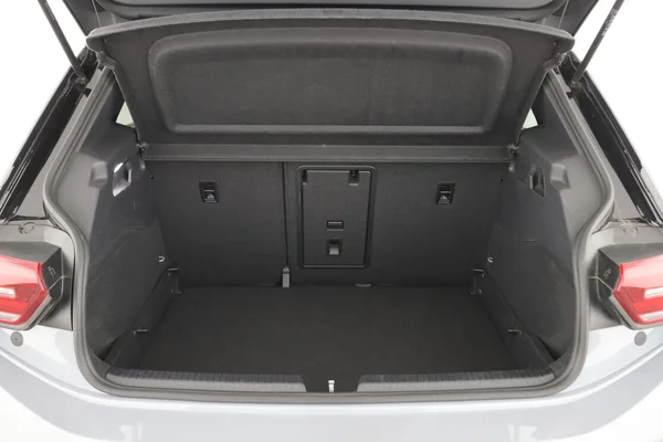 Volkswagen ID.3 (2023) — foto 9 van 17