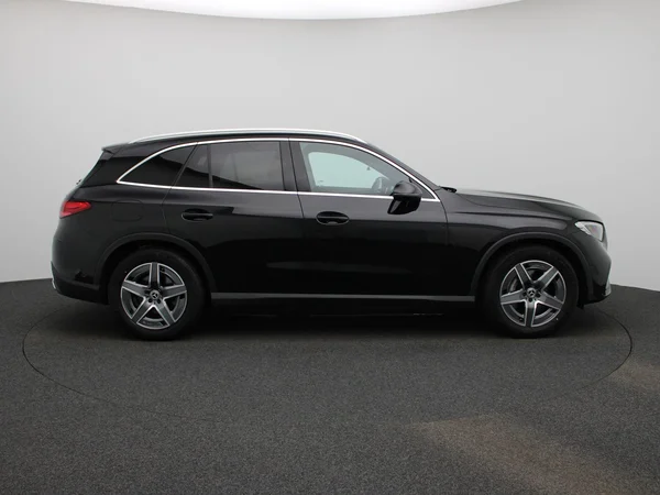 Mercedes-Benz GLC (2025) — foto 48 van 50