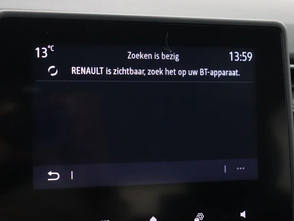 RENAULT Captur (2021) — foto 13 van 30
