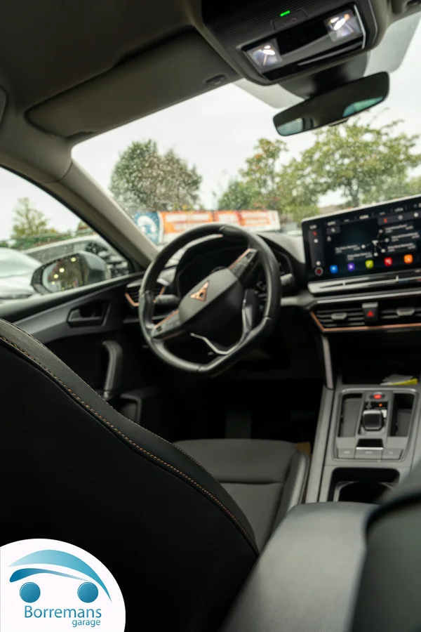 Cupra Leon (2023) — foto 4 van 47