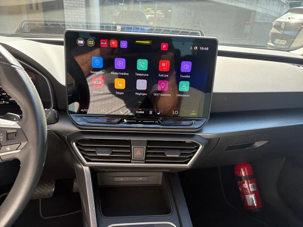 SEAT Leon ST (2025) — foto 3 van 24