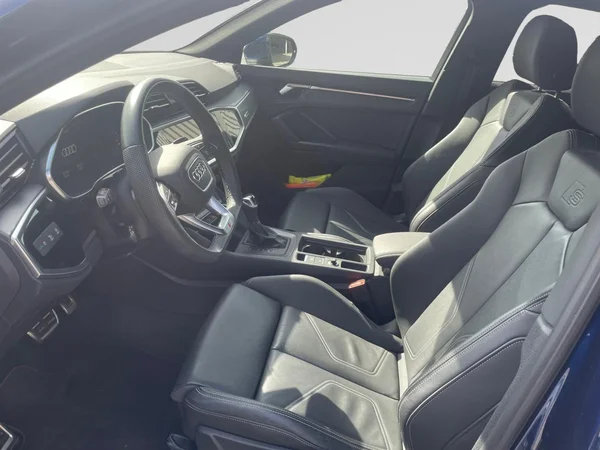 AUDI Q3 Sportback (2024) — foto 20 van 20