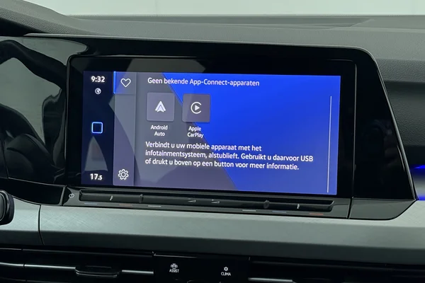 Volkswagen Golf VIII (2024) — foto 3 van 18