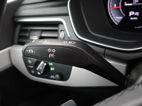 AUDI A4 Avant (2024) — foto 13 van 29