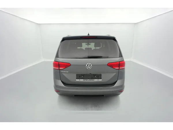 VOLKSWAGEN Touran (2019) — foto 33 van 36