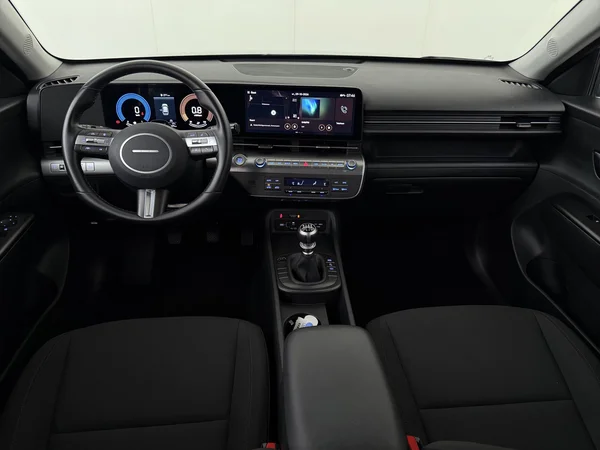 HYUNDAI Kona (2025) — foto 27 van 27