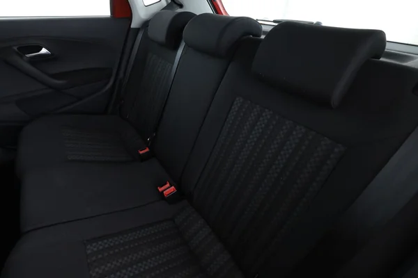 Volkswagen Polo (2015) — foto 5 van 16