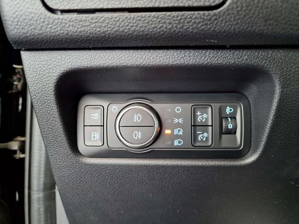 Ford Ranger — foto 11 van 13