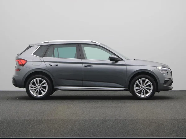 SKODA Kamiq (2024) — foto 21 van 23